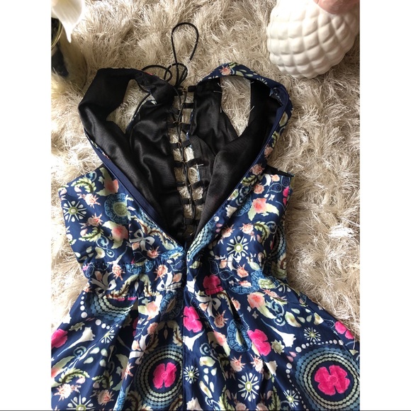 Floral Dress - Picture 6 of 6